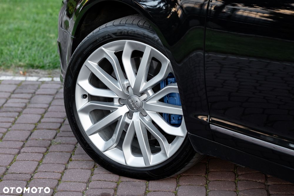 Audi A6 Avant 3.0 TFSI quattro tiptronic - 11