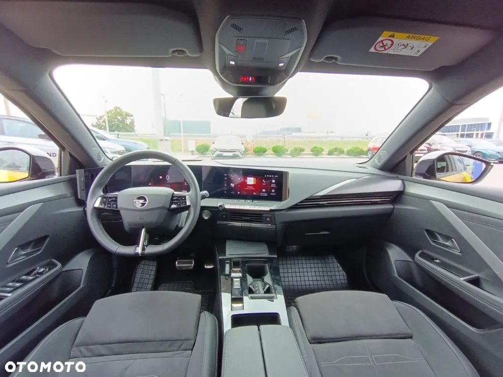 Opel Astra VI 1.2 T GS S&S - 13