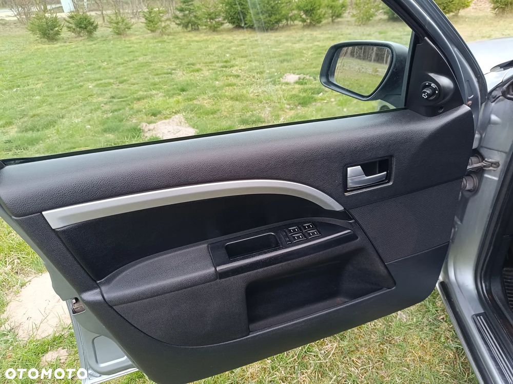 Ford Mondeo Turnier 2.0 TDCi Titanium - 5