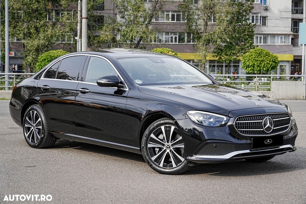 Mercedes-Benz E 300 9G-TRONIC Avantgarde - 9