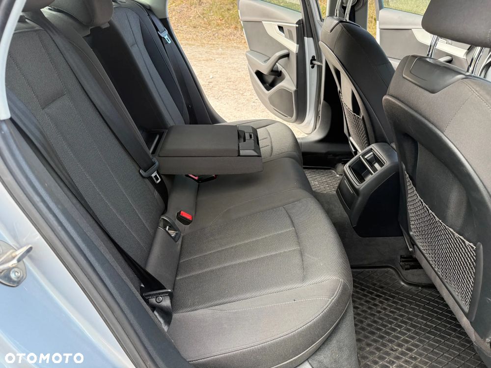 Audi A4 Limousine 2.0 TDI - 15