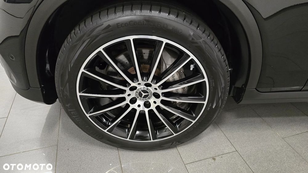 Mercedes-Benz GLC 300 de 4Matic 9G-TRONIC AMG Line Plus - 15
