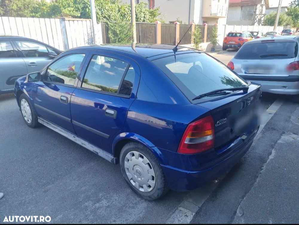 Opel Astra - 8