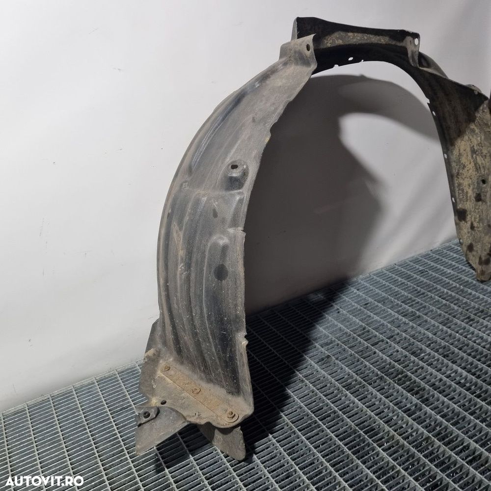 Carenaj dreapta fata Toyota RAV 4 II 2002 - 2006 SUV 4 Usi (1408) - 2