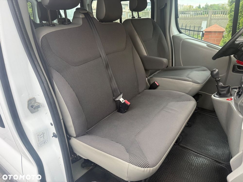 Opel Vivaro - 16