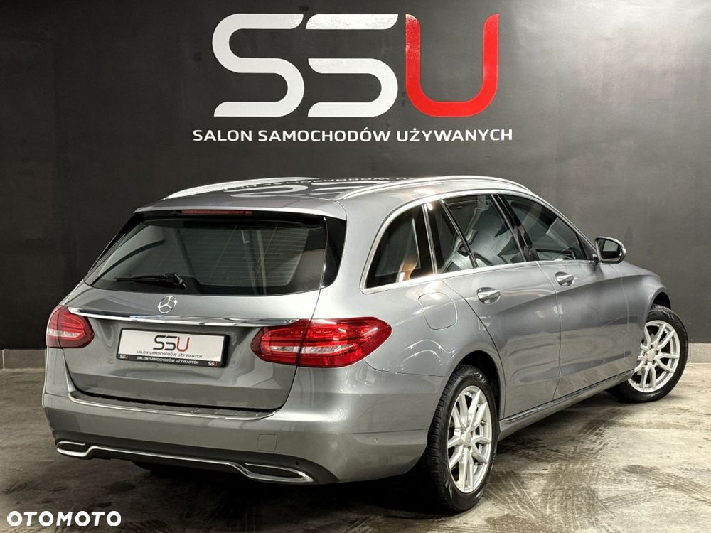 Mercedes-Benz Klasa C 180 7G-TRONIC Exclusive - 5