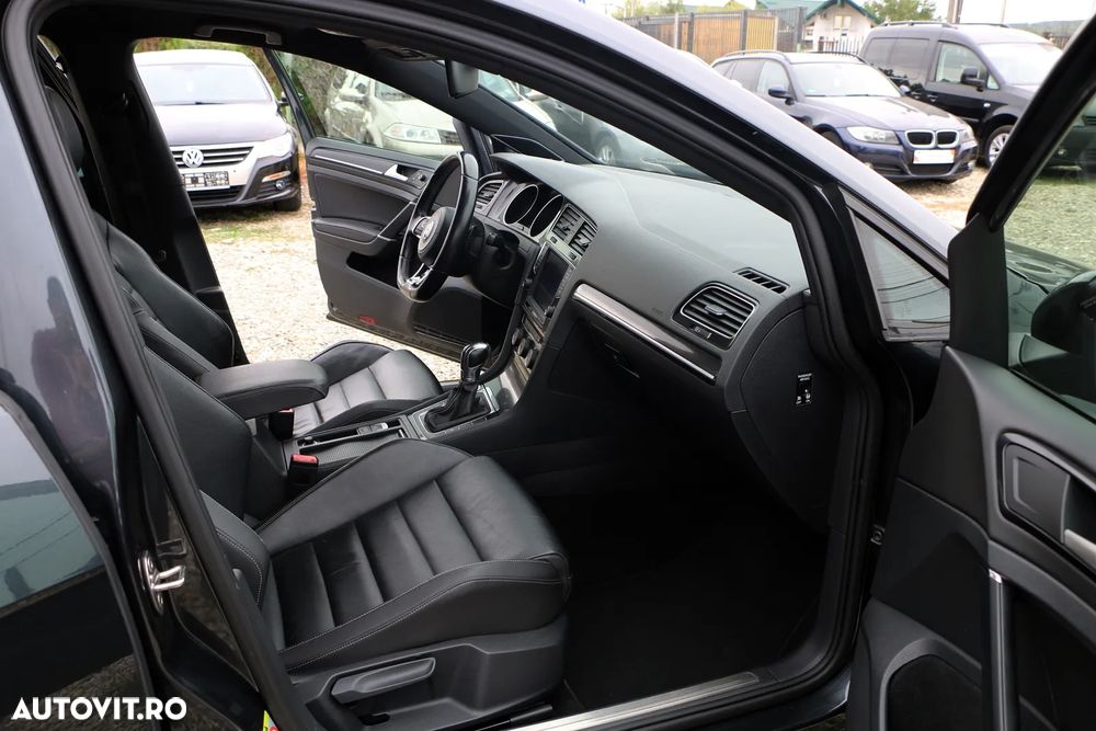 Volkswagen Golf 2.0 TDI DSG GTD - 16