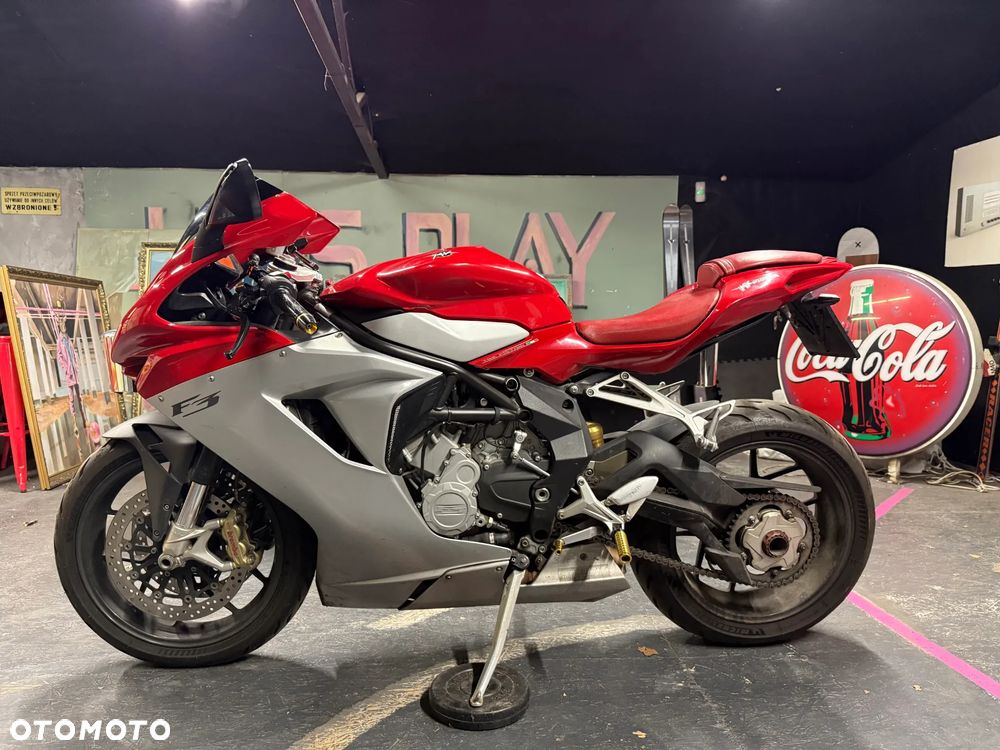 MV AGUSTA F3 - 3