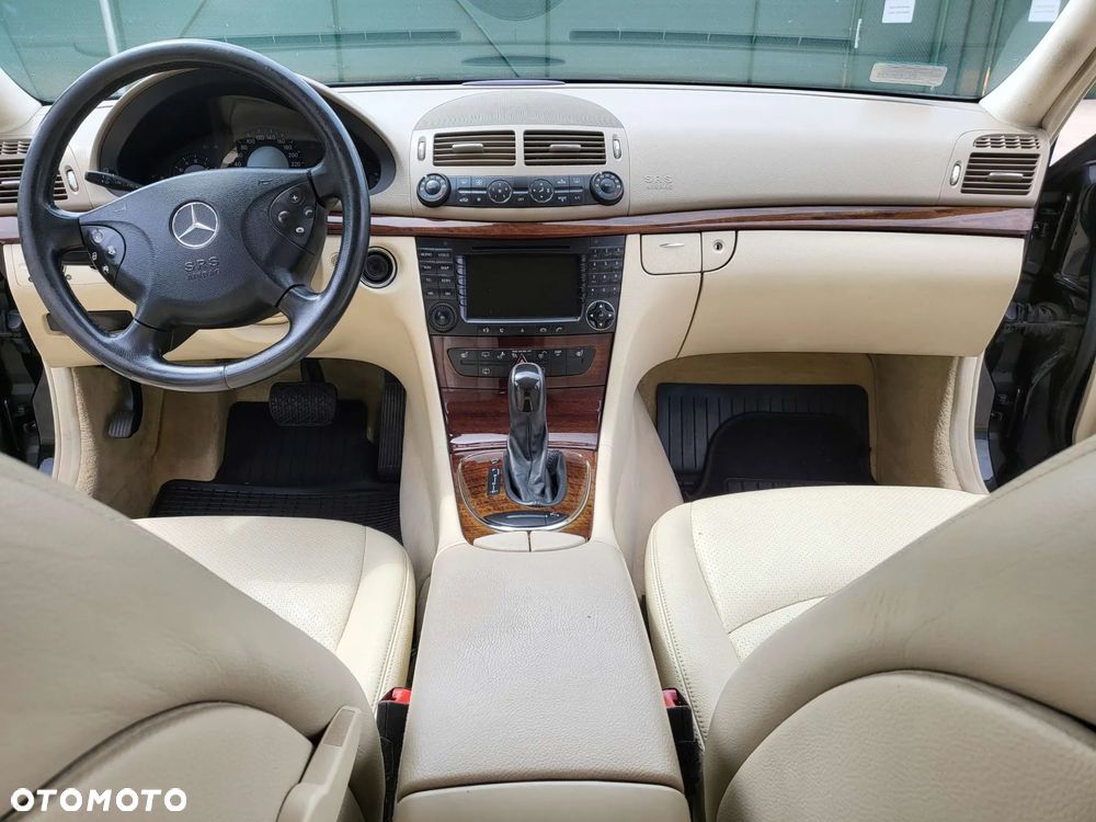 Mercedes-Benz Klasa E 350 4Matic Automatik Elegance - 10