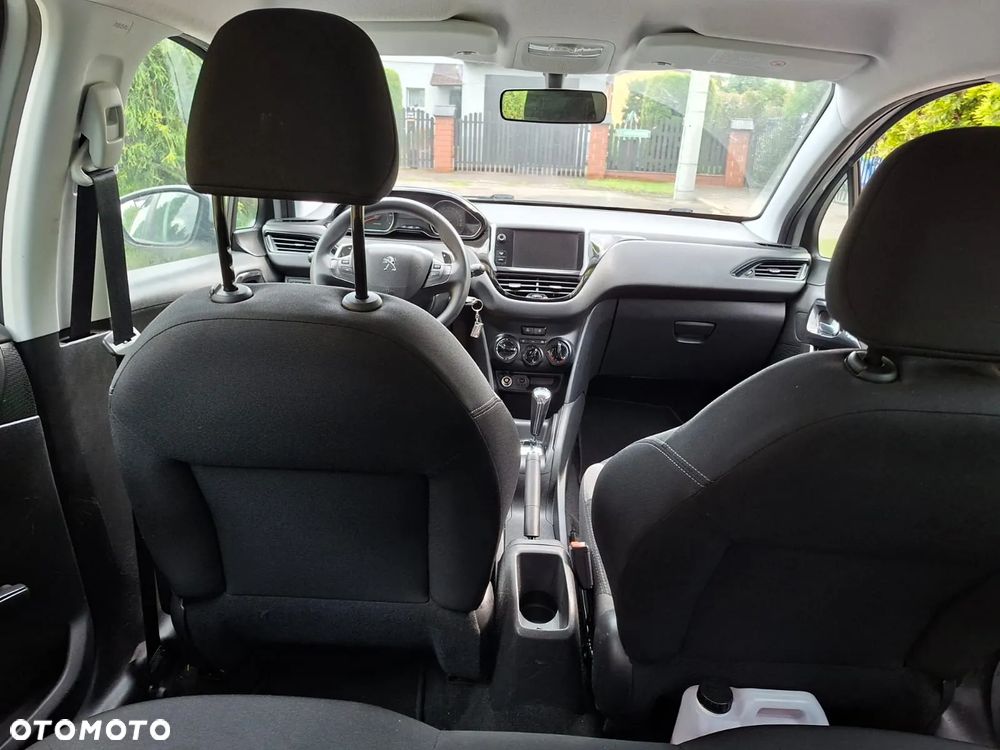 Peugeot 208 1.2 VTi Active ETG5 - 15