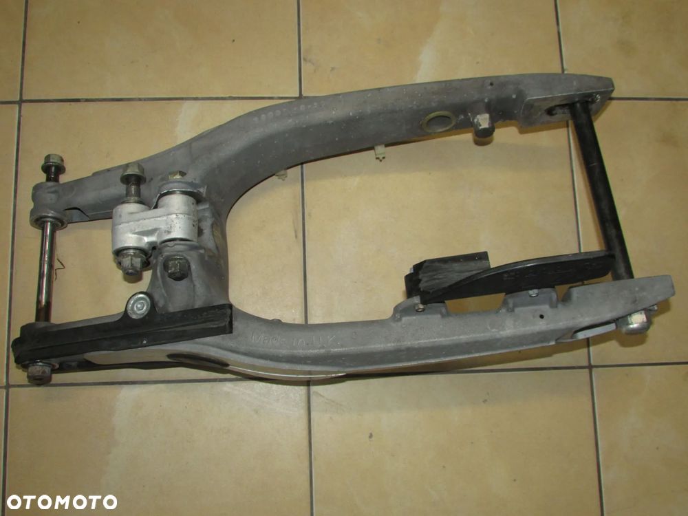 KTM 625 SMC nie 640 wahacz tył - 2
