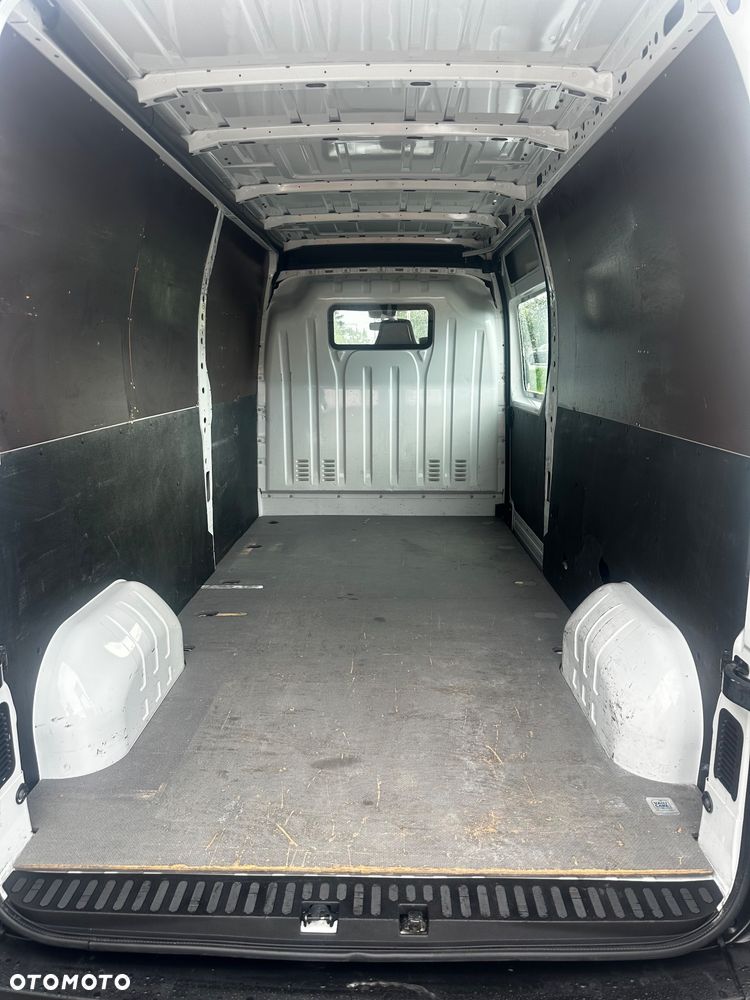Nissan NV400 - 30