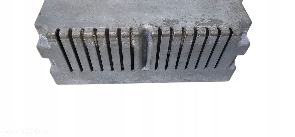 Bmw E60 E61 E63 Moduł Tuner Wzmacniacz Radia Video Tv 6939052 - 2