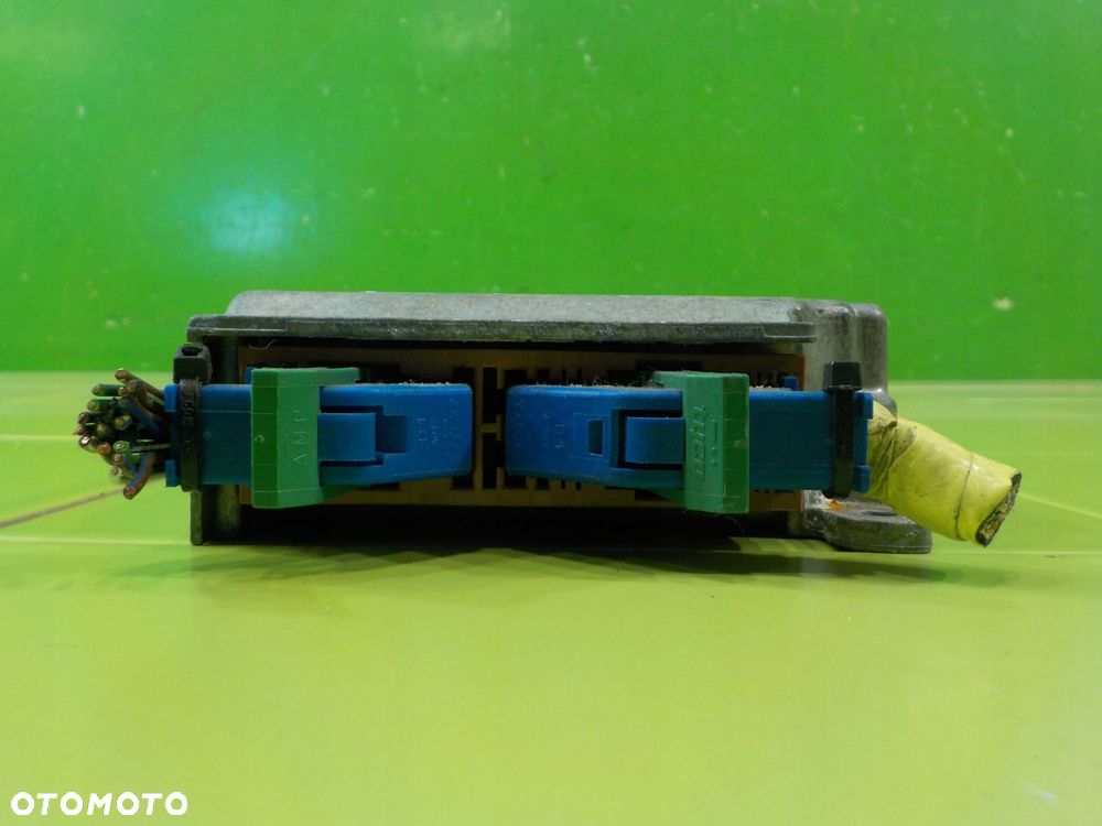 FIAT 500 1.2 B 08r HB 3D modul sensor AIRBAG 51782985 - 3