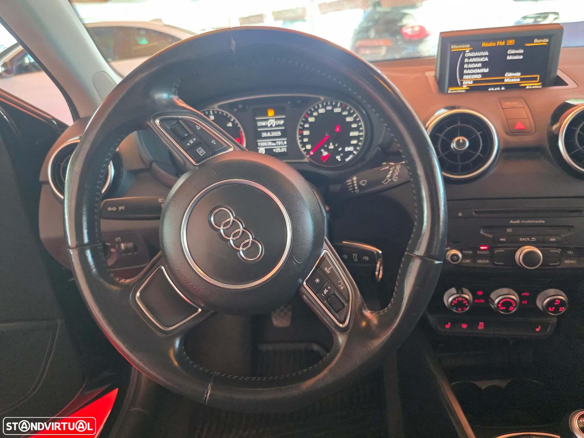 Audi A1 1.6 TDI Sport - 15
