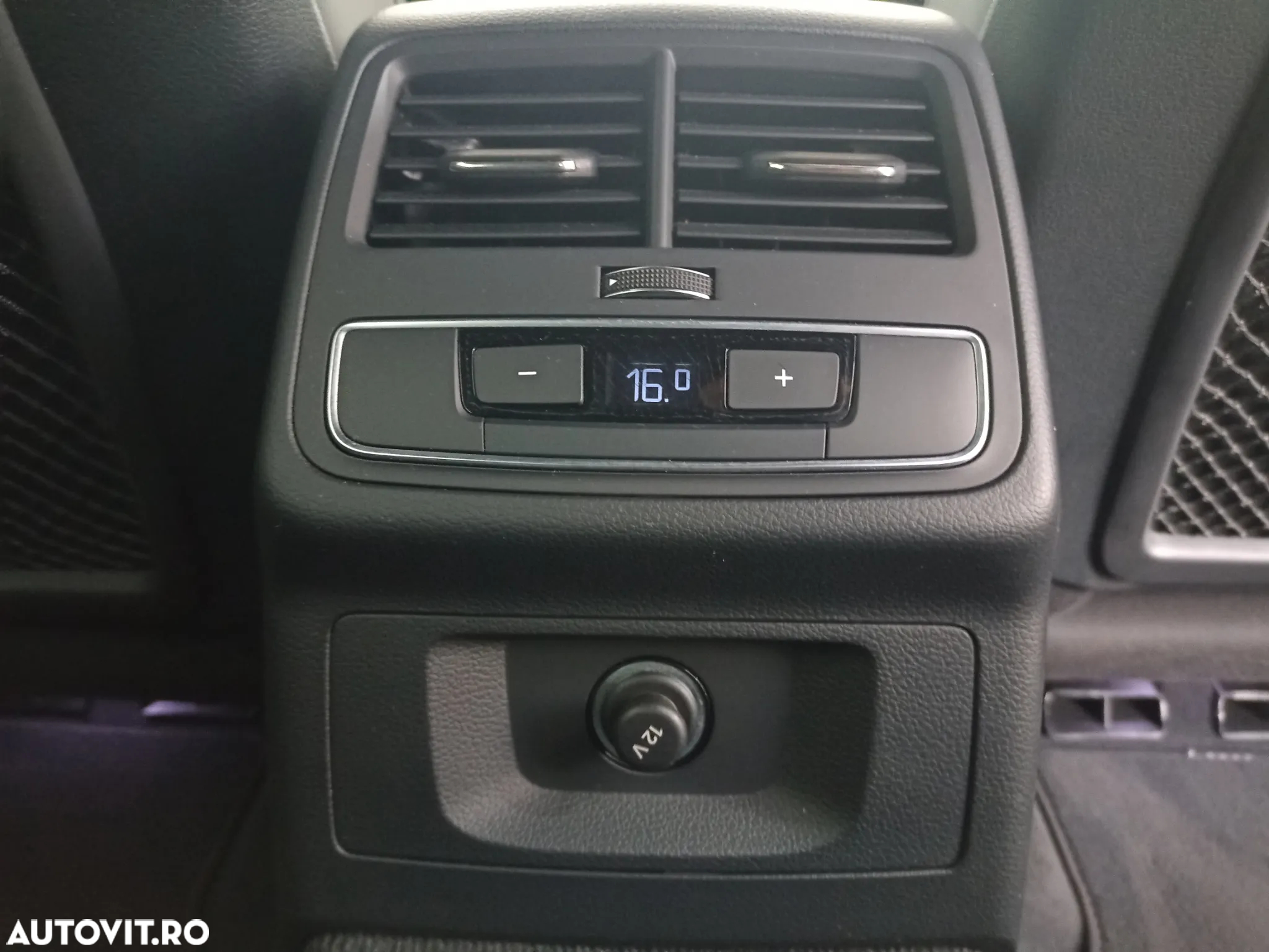 Audi A4 Avant 35 TDI S tronic S line - 34