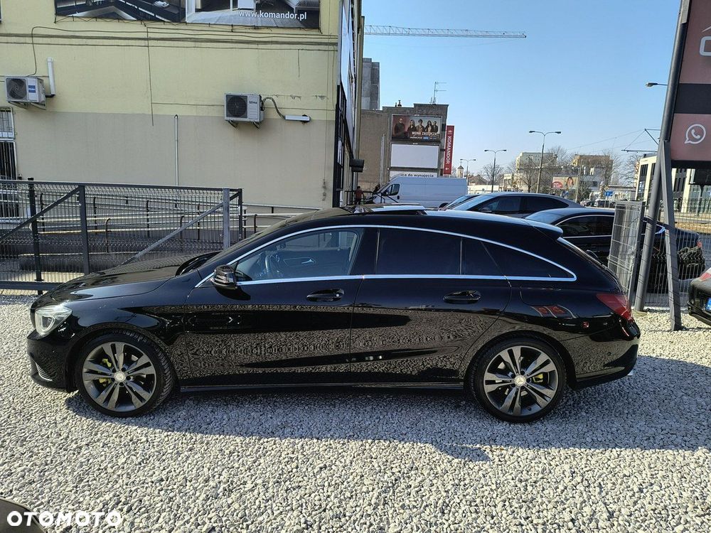 Mercedes-Benz CLA 180 Peak Edition - 37