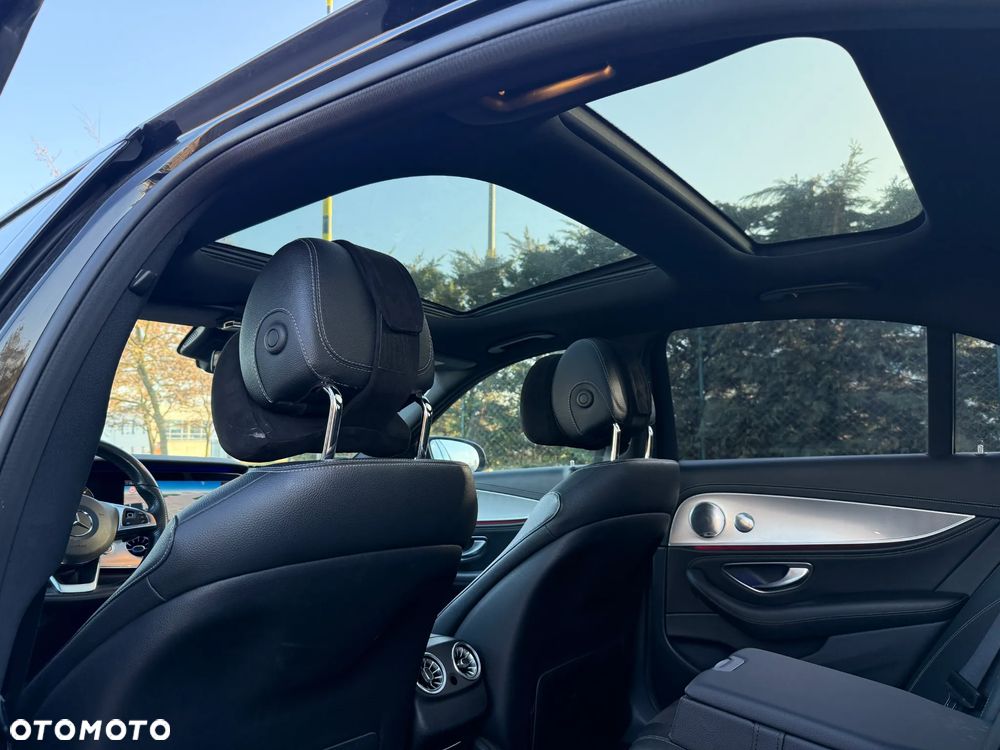 Mercedes-Benz Klasa E 220 d 4-Matic 9G-TRONIC - 9