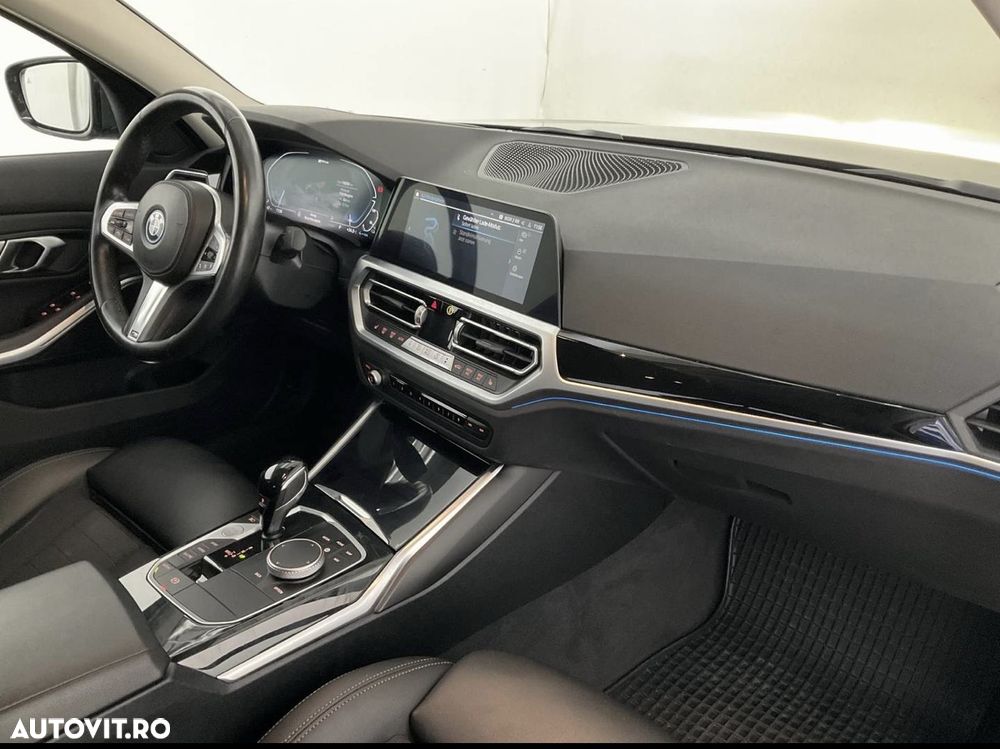 BMW Seria 3 330e Aut. Sport Line - 6
