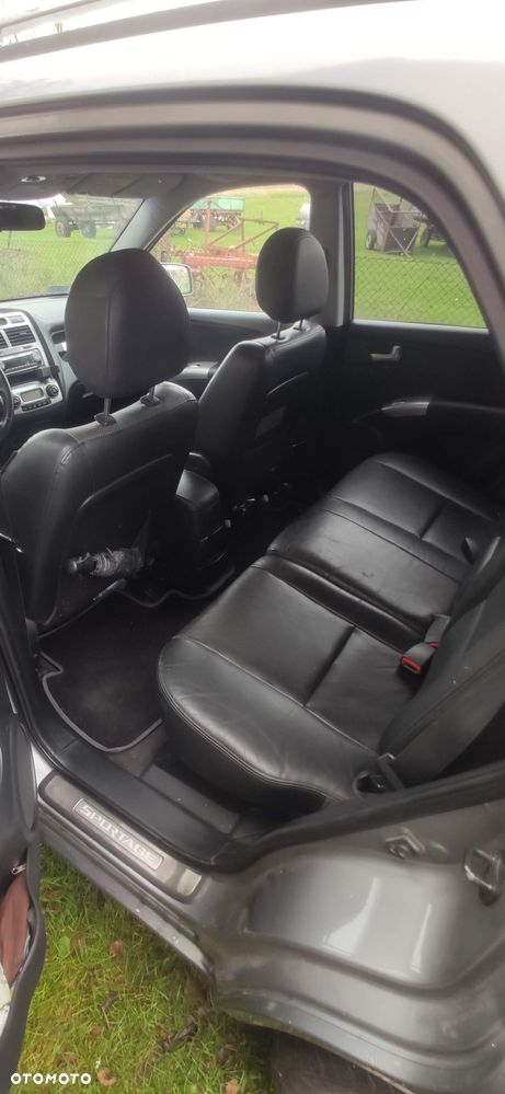 Kia Sportage 2.0 CRDI 4WD Champ - 10