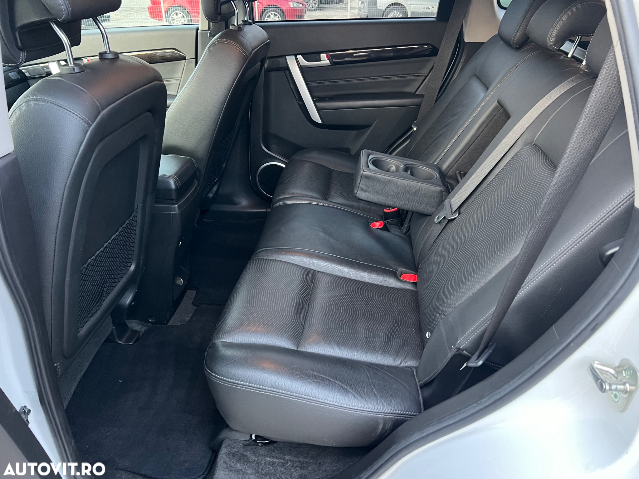 Chevrolet Captiva 2.2D AWD Plus Aut. 7 locuri LT black leather - 7