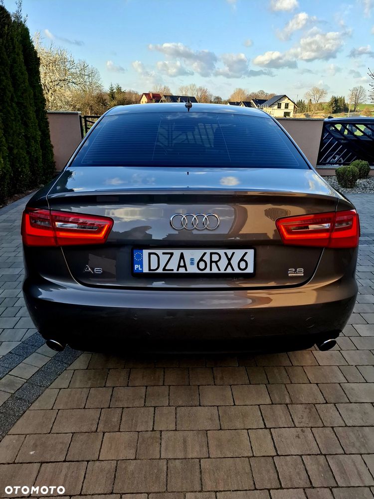 Audi A6 Limousine 2.8 FSI Quattro S tronic - 18