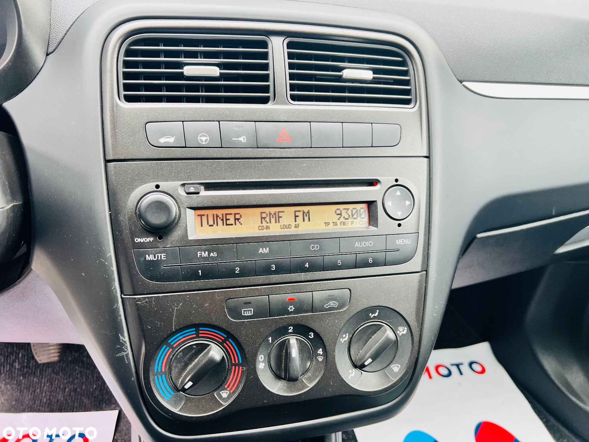 Fiat Grande Punto 1.4 8V - 22
