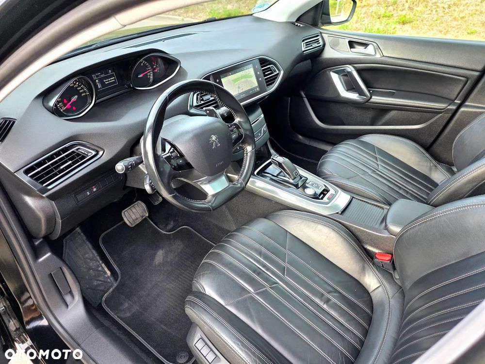 Peugeot 308 - 6