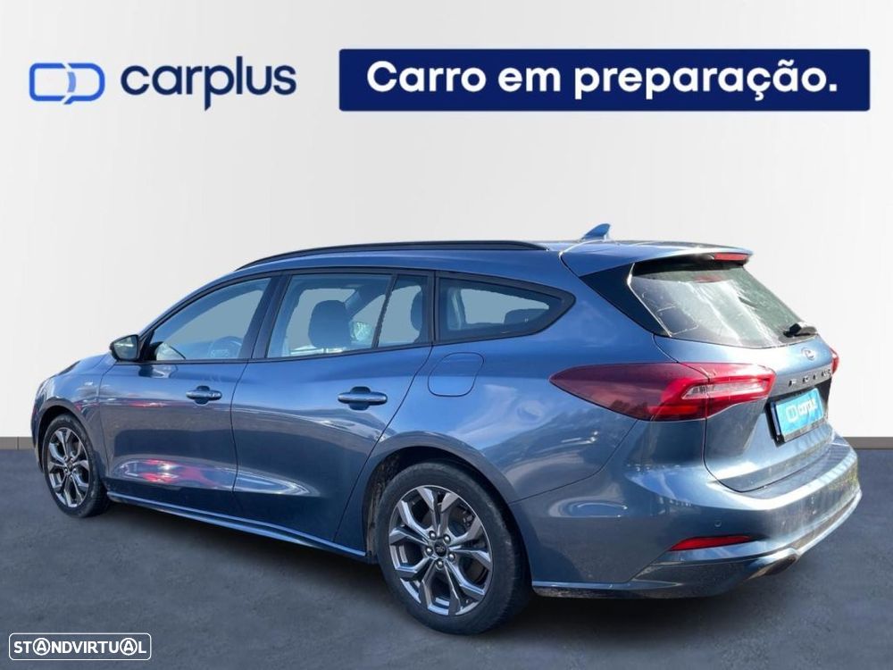 Ford Focus 1.0 EcoBoost MHEV ST-Line - 2