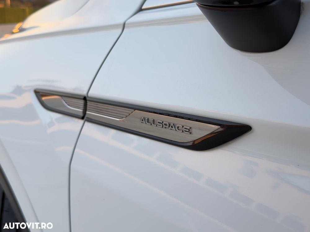 Volkswagen Tiguan 2.0 TDI SCR DSG IQ.DRIVE - 27
