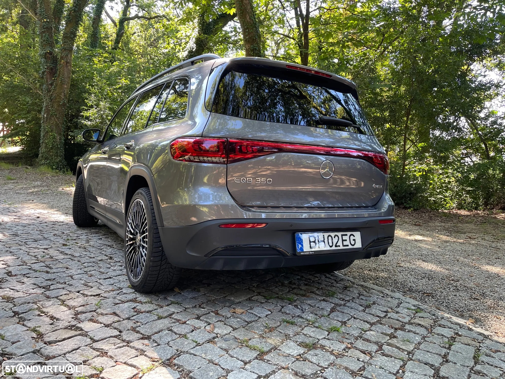 Mercedes-Benz EQB 350 4Matic AMG Line - 2