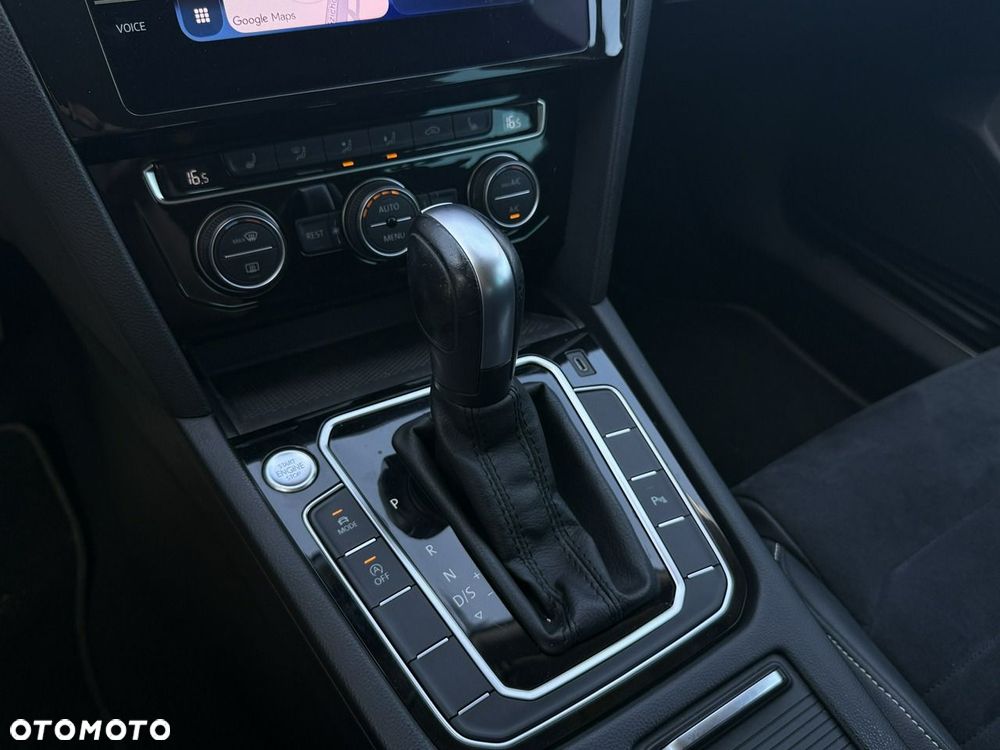 Volkswagen Passat 2.0 TSI Elegance DSG - 28
