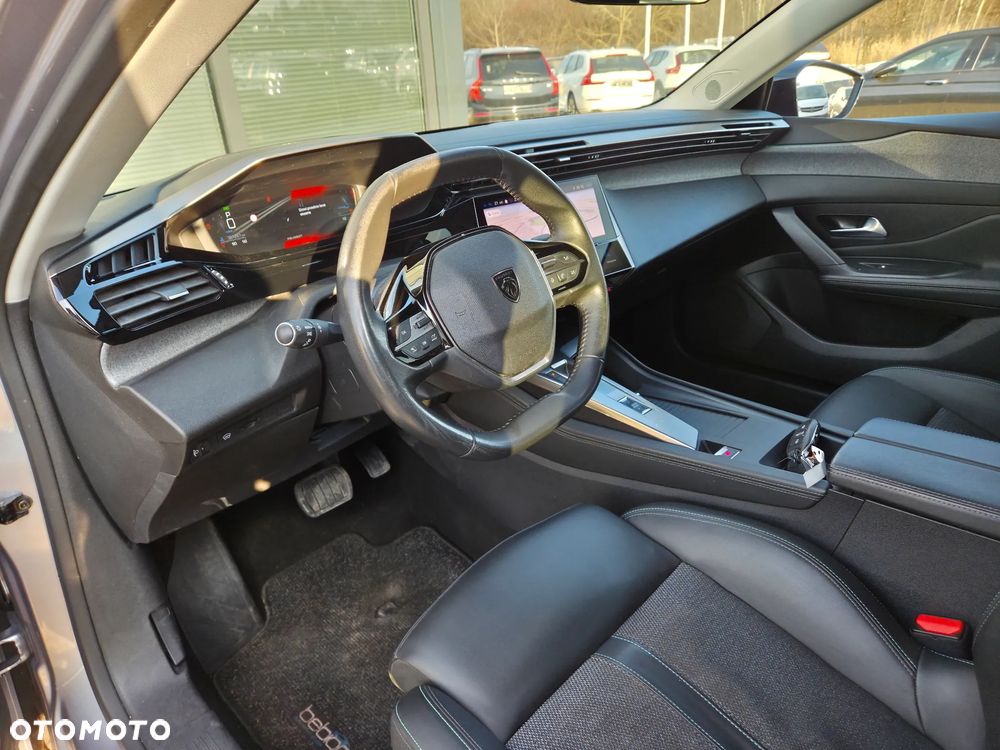 Peugeot 308 1.5 BlueHDi Allure S&S EAT8 - 29