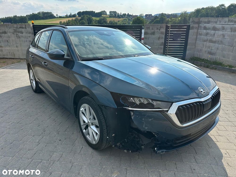 Skoda Octavia 2.0 TDI DSG Ambition - 3