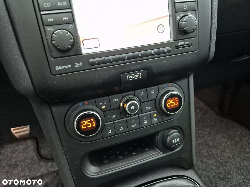 Nissan Qashqai 2.0 Acenta - 17