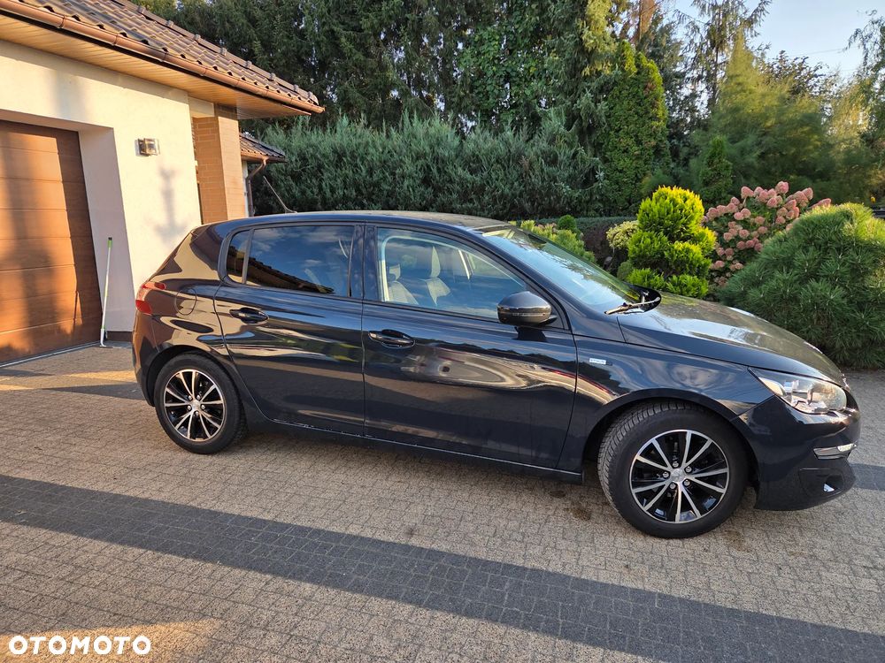 Peugeot 308 PureTech 110 Stop & Start Style - 4