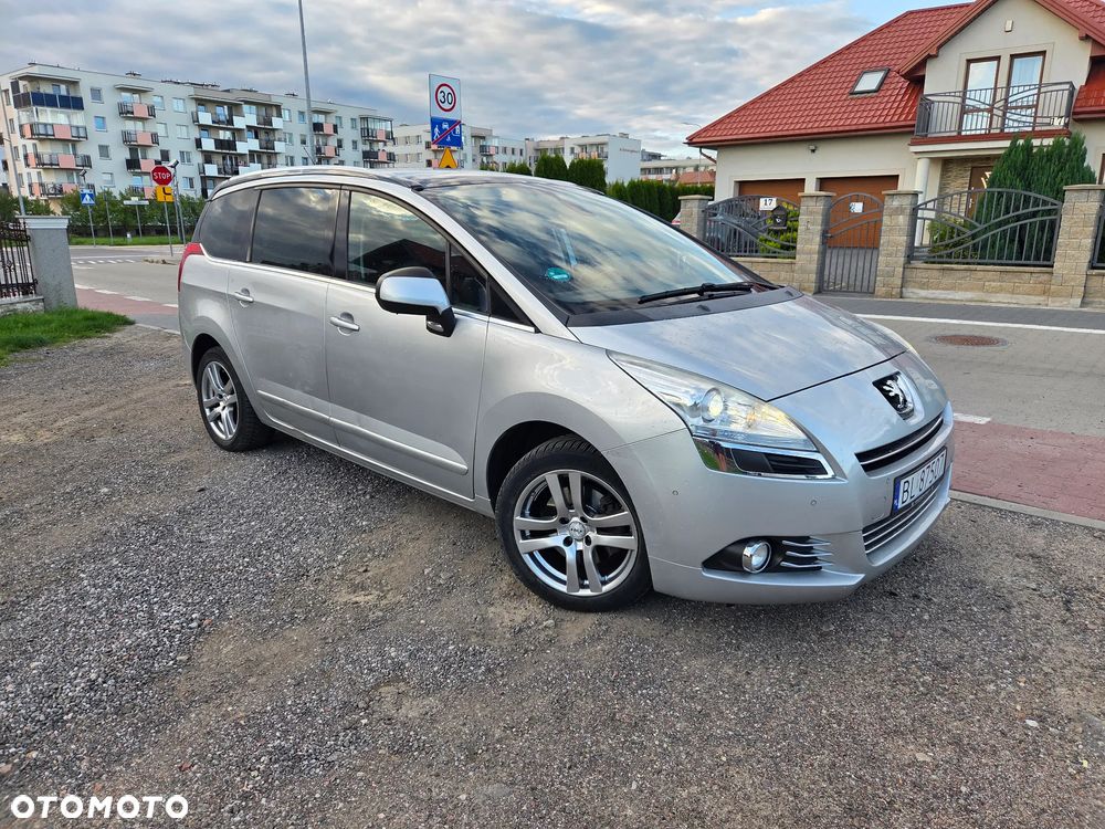 Peugeot 5008 - 1