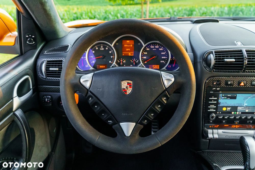 Porsche Cayenne - 14