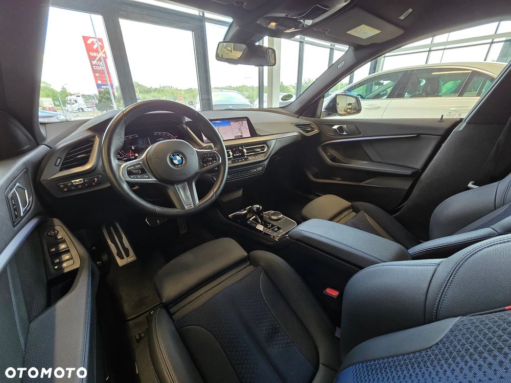 BMW Seria 2 218i M Sport sport - 9