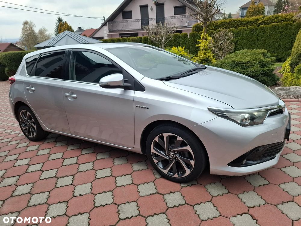 Toyota Auris - 5