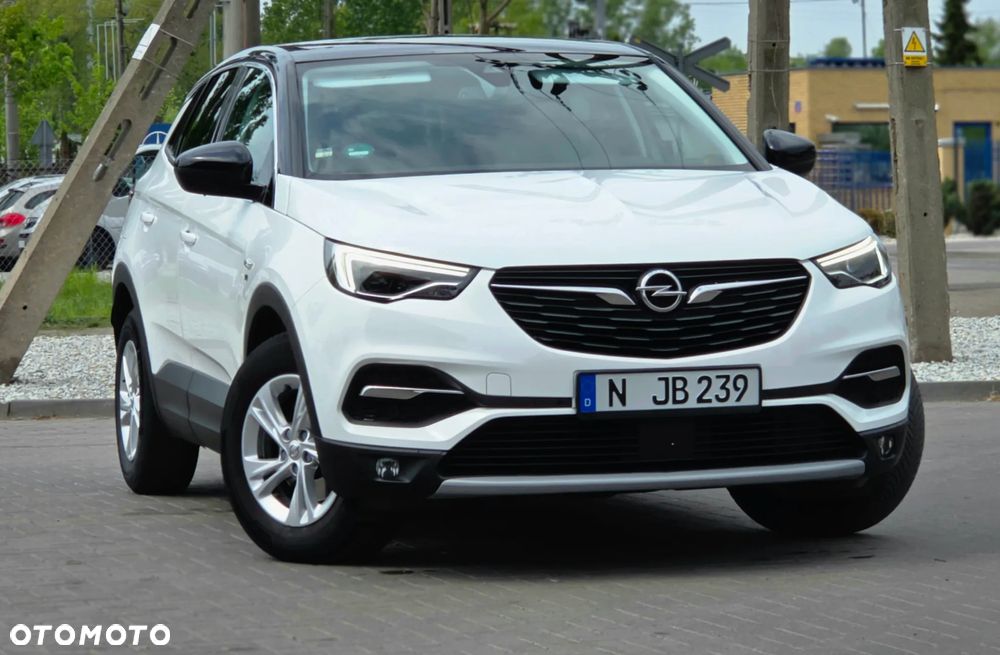 Opel Grandland X 1.2 Start/Stop Design Line - 2