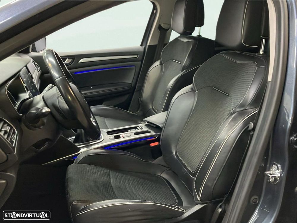 Renault Mégane - 16