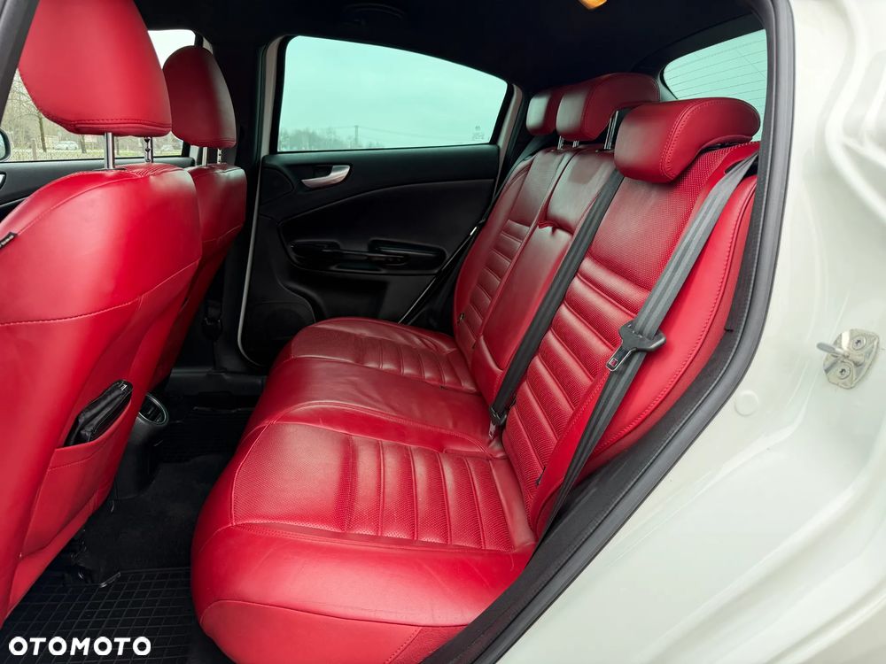 Alfa Romeo Giulietta 1.4 TB MultiAir Distinctive TCT - 14