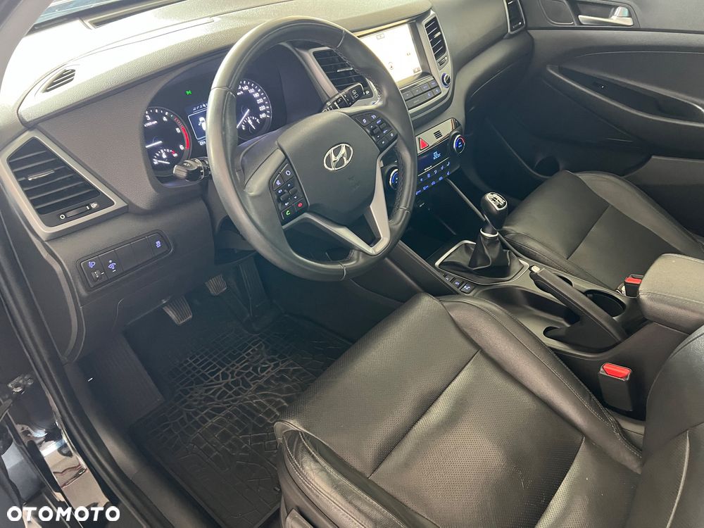 Hyundai Tucson blue 1.7 CRDi 2WD Style - 13