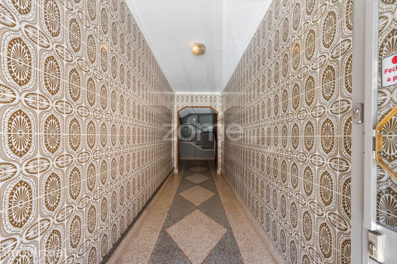 Apartamento T2+1 com varanda e garagem - Forno, Rio Tinto - Grande imagem: 3/27