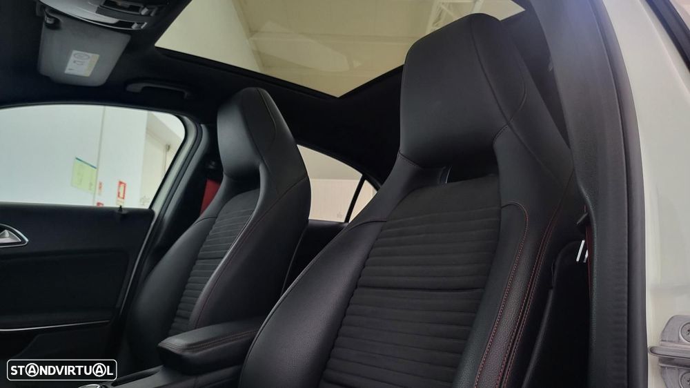 Mercedes-Benz A 45 AMG 4Matic Speedshift 7G-DCT - 27