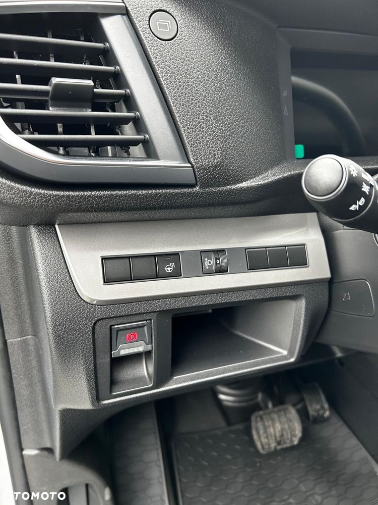 Opel Vivaro - 21