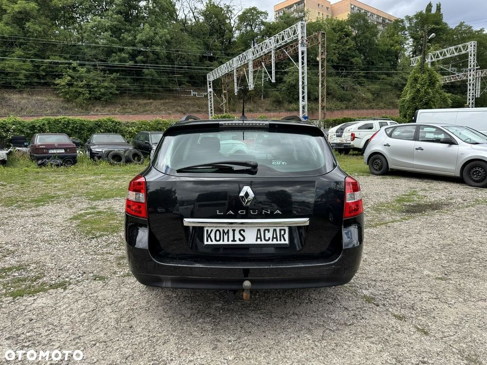 Renault Laguna - 8