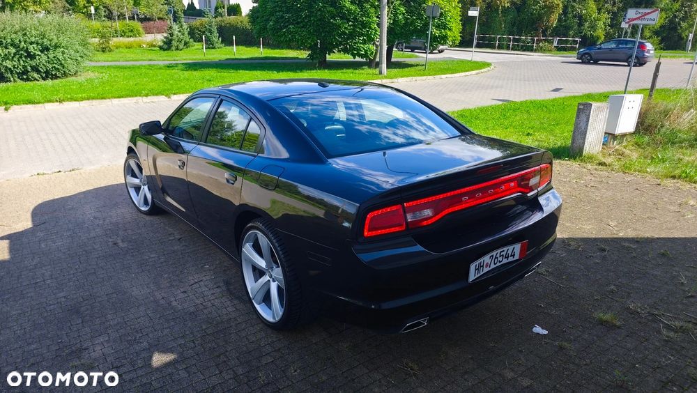 Dodge Charger 3.5 V6 SXT - 5