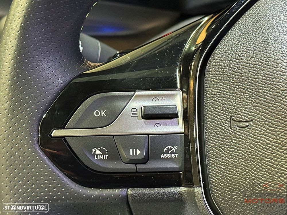 Peugeot 408 1.6 Hybrid GT e-EAT8 - 24